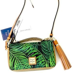 Dooney & Bourke Cross body